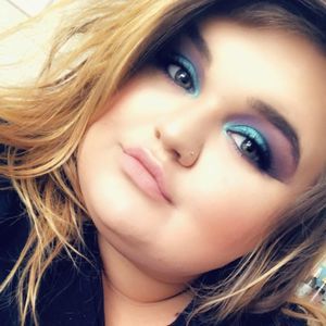 Meet your Posher, Cheyenne summer